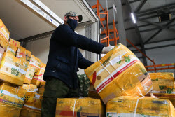 Работа Октябрьского таможенного поста в Екатеринбурге в период пандемии коронавируса