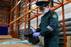 Работа Октябрьского таможенного поста в Екатеринбурге в период пандемии коронавируса