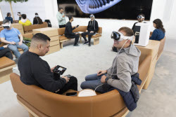 Apple Vision Pro launch in los Angeles
