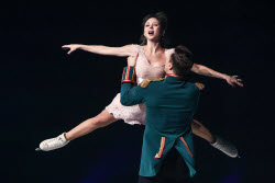 Carmen ice show premieres in Moscow