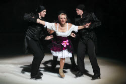 Carmen ice show premieres in Moscow