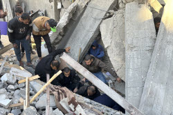 (+VIDEO) Gaza Strip in aftermath of Israeli airstrike