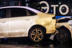 Multiple vehicle collision in Moscow