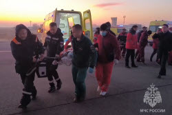 Доставка в Москву пострадавших в авиакатастрофе под Актау