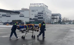 Доставка в Москву пострадавших в авиакатастрофе под Актау