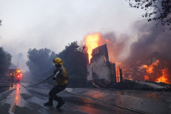 Лесной пожар в Калифорнии