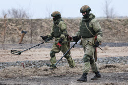 Подготовка военнослужащих инженерно-саперного соединения в Ростовской области