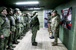Награждение военнослужащих инженерных войск ВС РФ