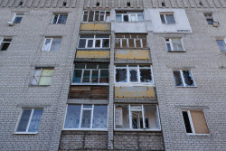 Последствия обстрелов Токмака 