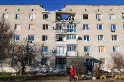 Последствия обстрелов Токмака 