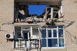 Последствия обстрелов Токмака 
