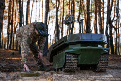 Drones and self-propelled vehicles assembled in Lugansk People's Republic