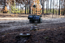 Drones and self-propelled vehicles assembled in Lugansk People's Republic