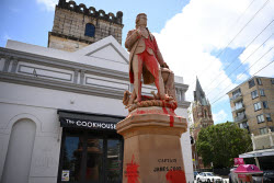 Statue of Captain James Cook vandalized
