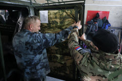 Russian military medical evacuation vehicles with enhanced protection