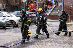 Explosion rocks Alyye Parusa residential complex in Moscow