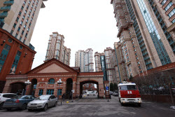 Explosion rocks Alyye Parusa residential complex in Moscow