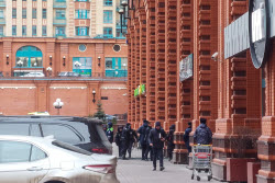 Explosion rocks Alyye Parusa residential complex in Moscow