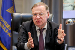 Производство грузовиков БАЗ в Шушарах