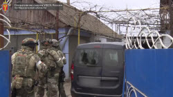 VIDEO: Kherson Region man detained on suspicion of involvement in sending funds to Ukrainian Army