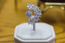 Коллекция инвестиционных бриллиантов Alrosa Diamond Exclusive в Екатеринбурге