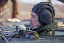 Russian assault teams undergo training in Lugansk People's Republic