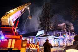 Пожар на центральном рынке в Симферополе