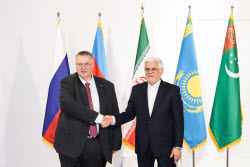 Russia's Deputy PM Overchuk on working visit to Iran