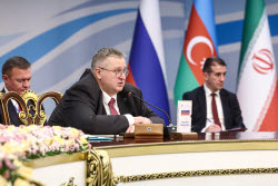 Russia's Deputy PM Overchuk on working visit to Iran