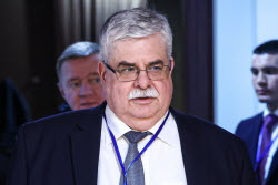 Russia's Deputy PM Overchuk on working visit to Iran