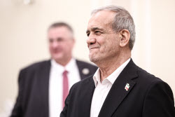 Russia's Deputy PM Overchuk on working visit to Iran