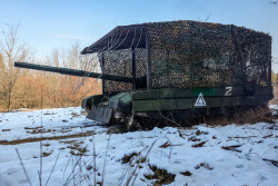 (+VIDEO) Tanks crews with Dnepr Group of Forces