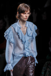 Simorra - Runway - Mercedes Benz Fashion Week Madrid FW 25/26