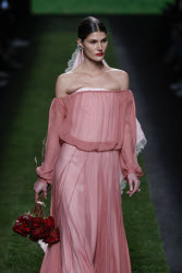 Ynes Suelves - Runway - Mercedes Benz Fashion Week Madrid FW 25/26