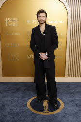 31st Annual Screen Actor Guild Awards - Arrivals
