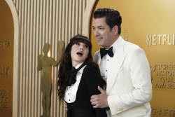 APTOPIX 31st Annual SAG Awards.