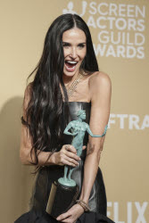 31st Annual Screen Actor Guild Awards - Press Room
