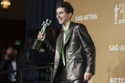 31st Annual Screen Actor Guild Awards - Press Room