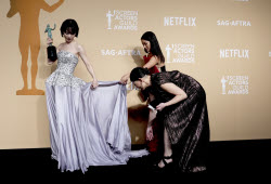 APTOPIX 31st Annual SAG Awards - Press Room.