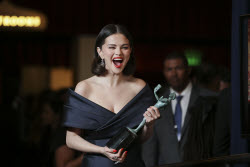 31st Annual Screen Actor Guild Awards - Press Room