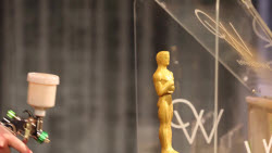 Los Angeles celebrates a pre-Oscars ceremony