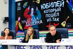Press conference by Russian Song Theatre