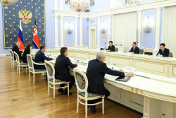 Russian Security Council deputy head Medvedev and Secretary of Central Committee of WPK Li Hi-yong meet