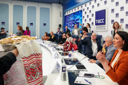 Press conference announces Russian Song Theatre premieres marking 80 years of Allied Victory in WWII