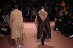 Italy Fashion Fendi F/W 25/26. Italy Fashion Fendi F/W 25/26