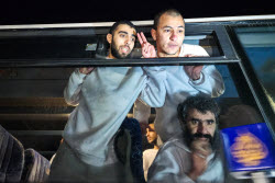 Israel releases Palestinian captives