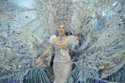 Tenerife Carnival Queen Gala .]