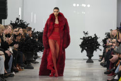Показ коллекции Blumarine сезона осень-зима 2025/2026 на Неделе моды в Милане