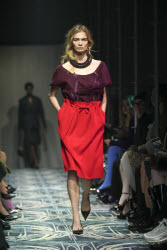 Показ коллекции Prada сезона осень-зима 2025/2026 на Неделе моды в Милане