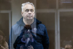 Суд по делу бывшего замминистра транспорта РФ Чалика